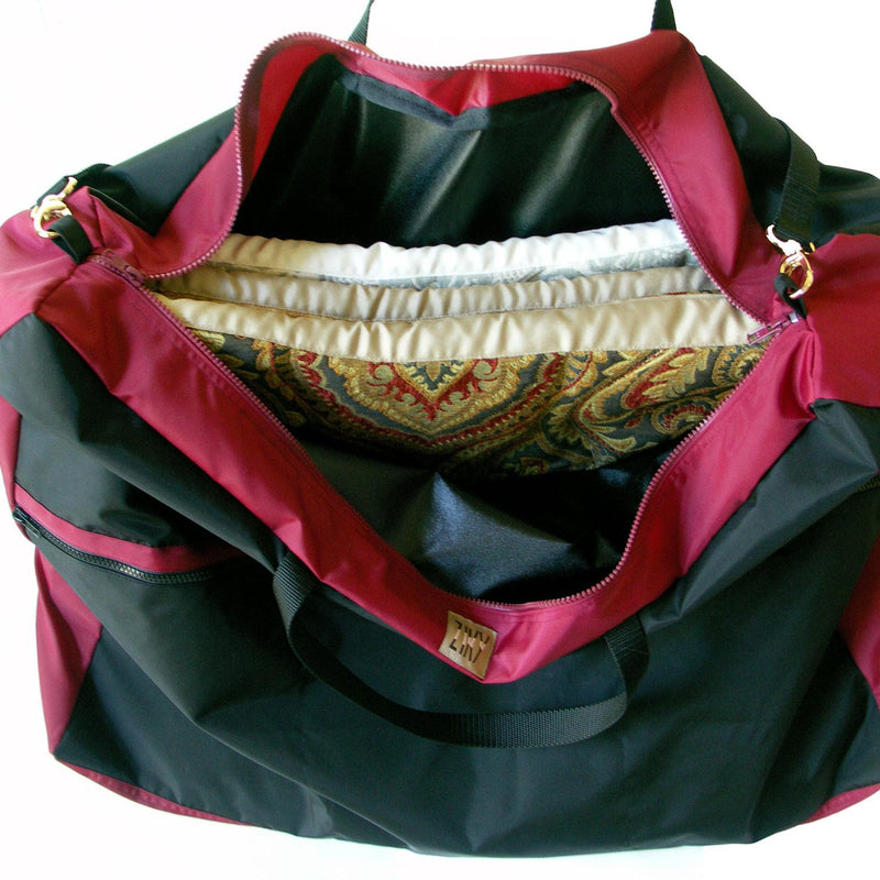 Equestrian saddle pad bag