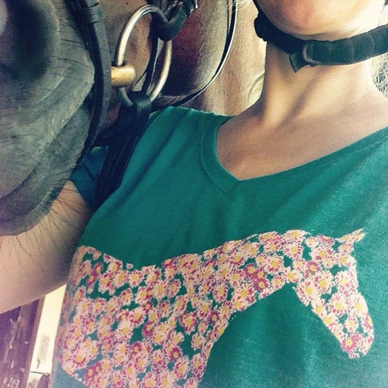 Flower Horse Shirt Charcoal – ZIKYboutique